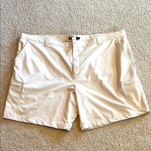 Chaps Golf Cargo Shorts size 54